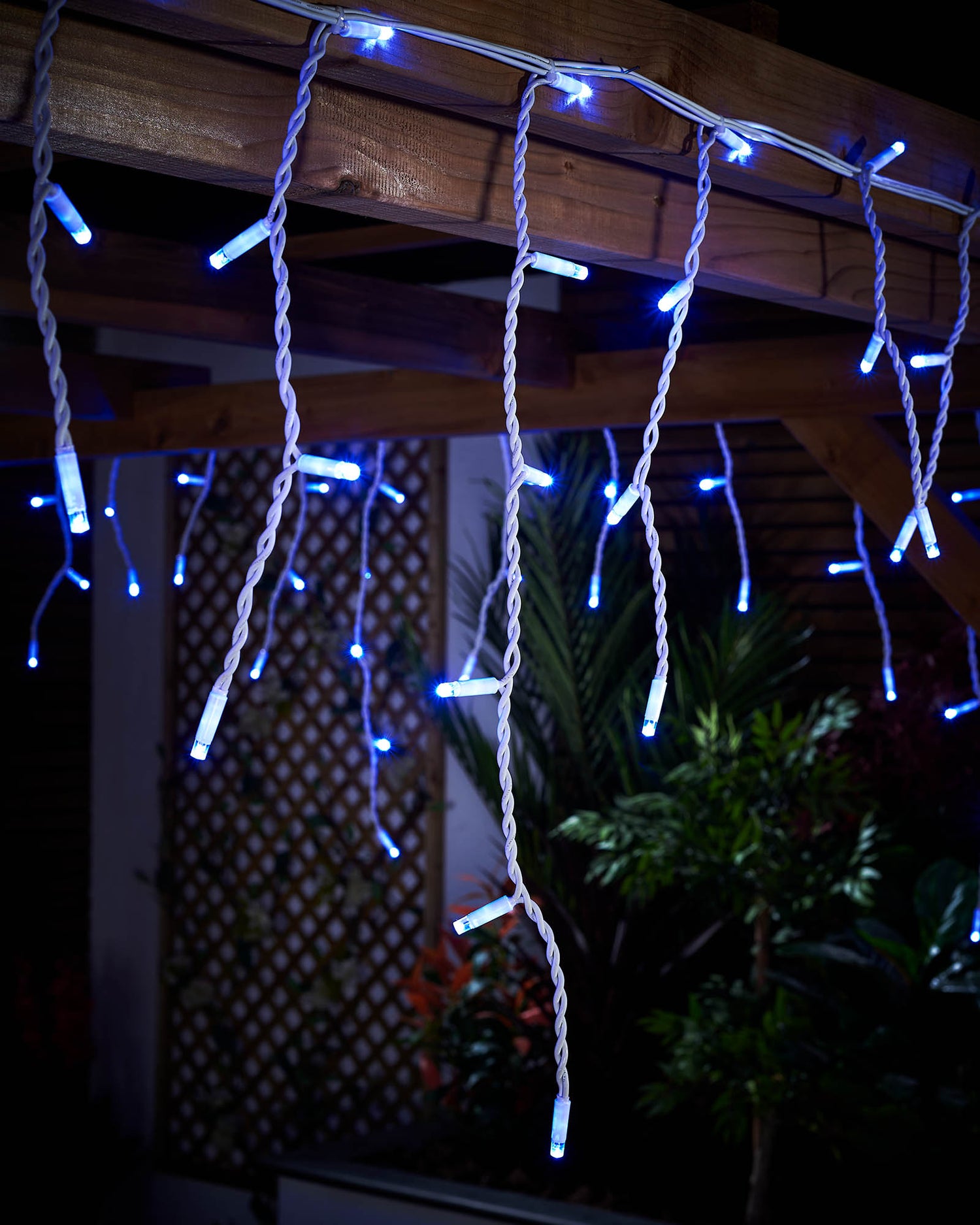 LED Icicle Lights, White Cable, Blue - 5 m