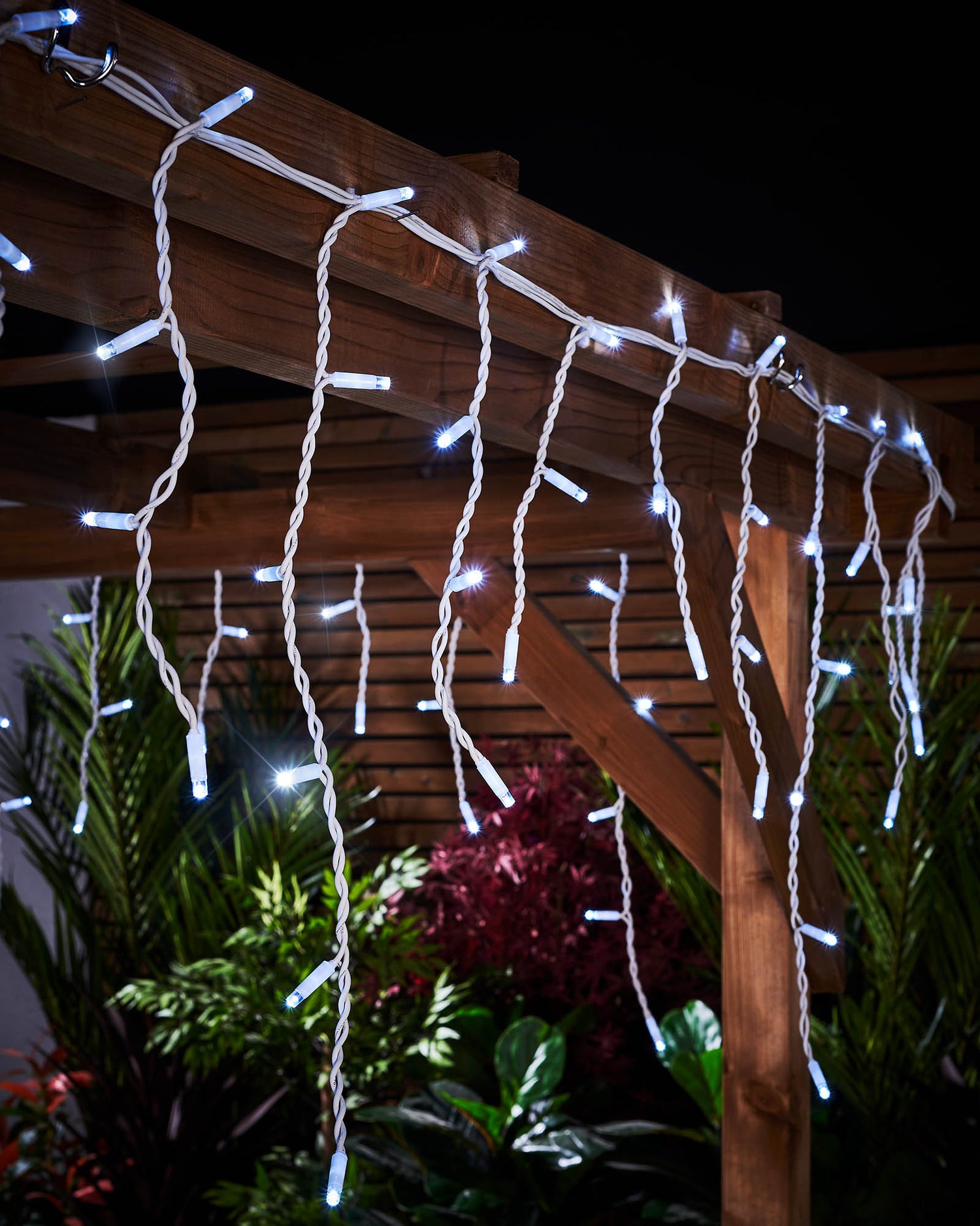 Twinkling LED Icicle Lights, White Cable, White - 2 m