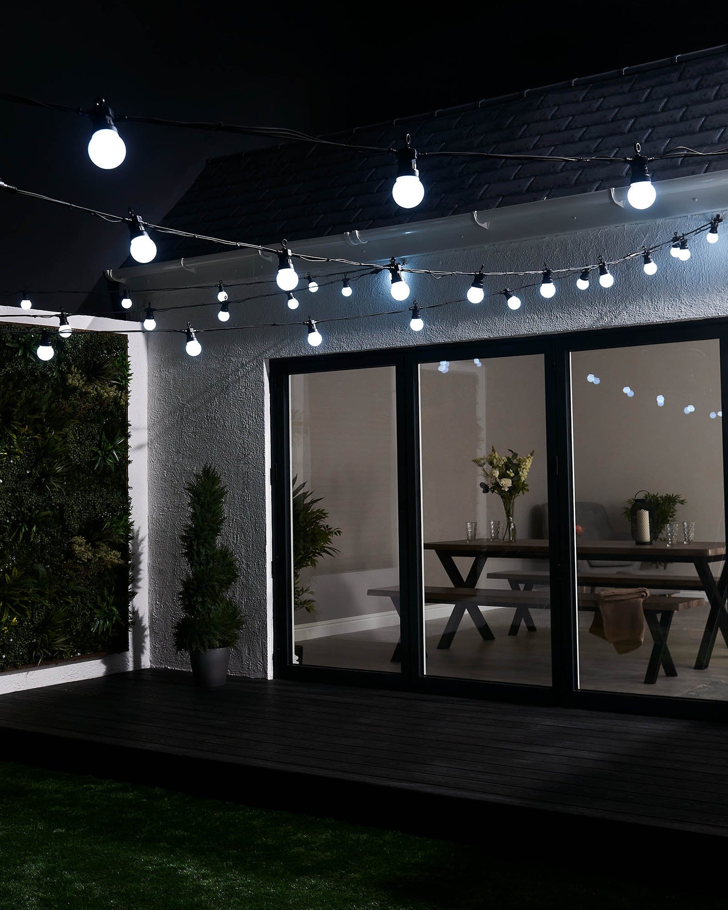 LED Festoon Lights, Black Cable, White - 5 m