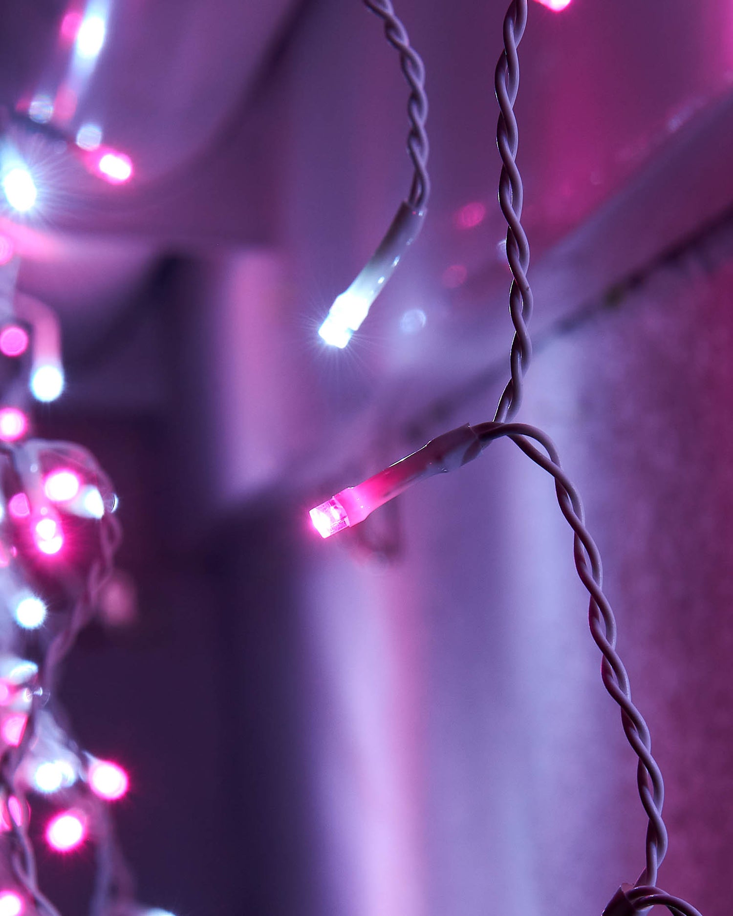 LED Icicle Lights, White Cable, Pink / White - 5 m