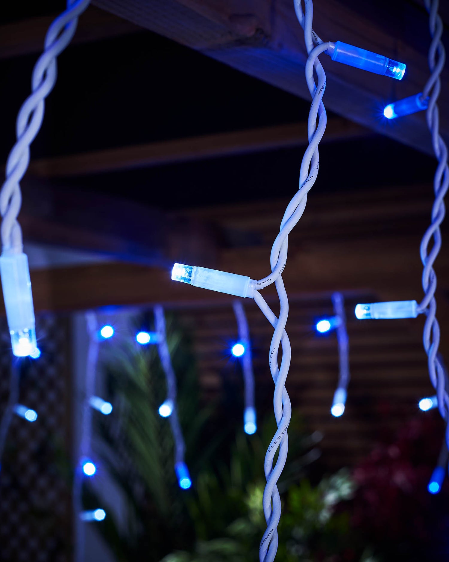 LED Icicle Lights, White Cable, Blue / White - 5 m