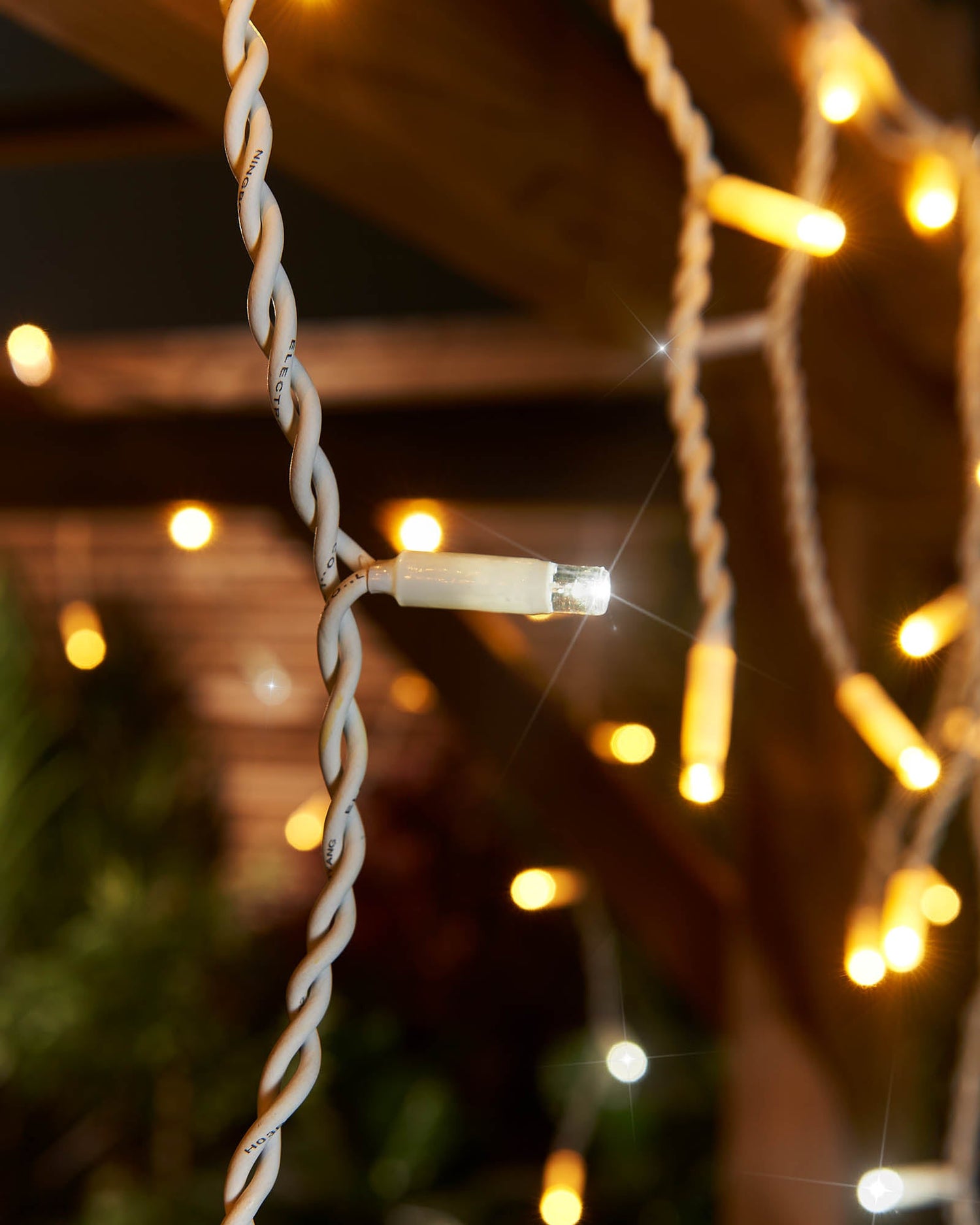 Twinkling LED Icicle Lights, White Cable, Warm White / White